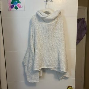 Cropped Oversized Flowy Sweater